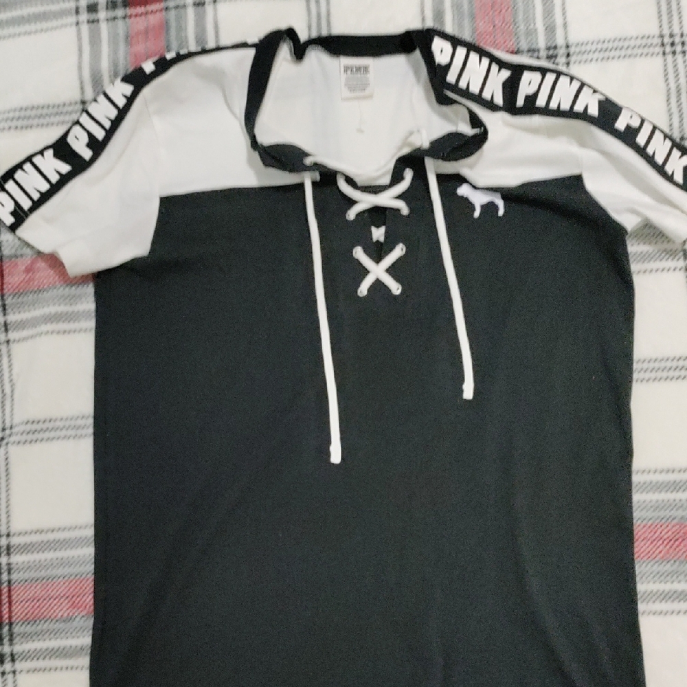 PINK Victoria's Secret Black and White Lace-Up Top